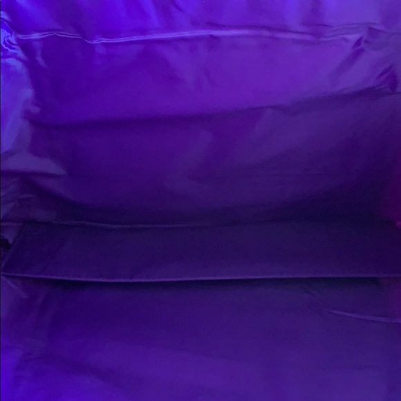 Clinique Tote Bag - Picture 2 of 4